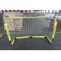   Amazon Basics 180  120 , .  2
